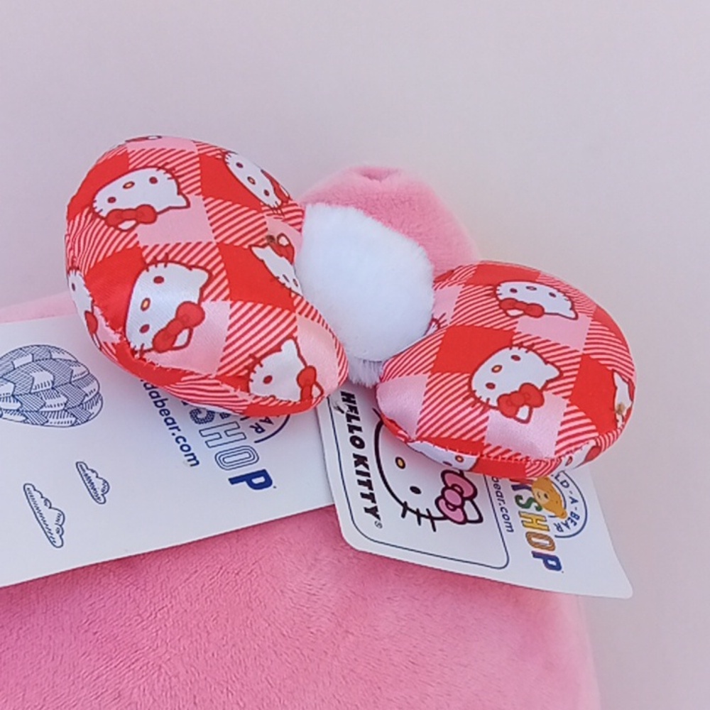 Christmas Build A Bear Workshop Hello Kitty - Picture 13 of 16